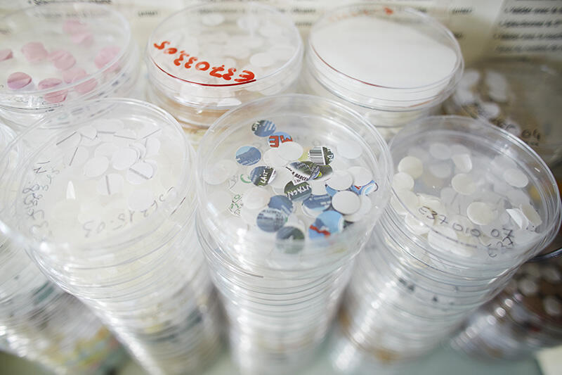 laboratoire-analyses-microbiologiques-1 laboratoire-analyses-microbiologiques-1